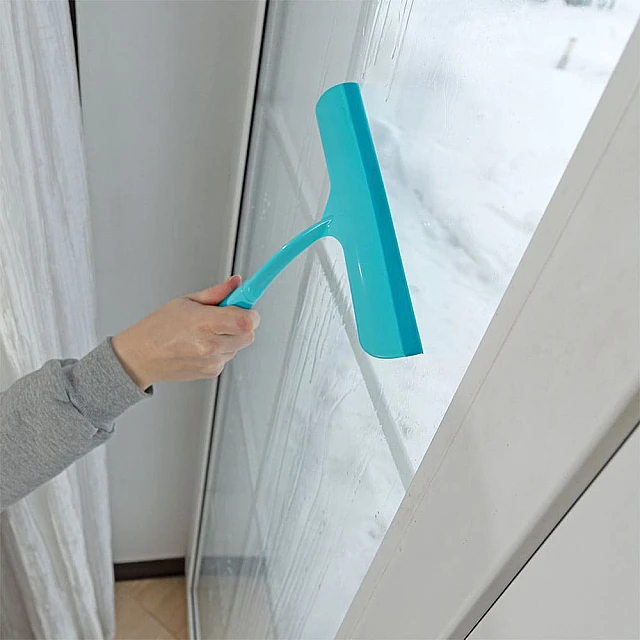 Водосгон оконный Palisad Home 933005 230*250 мм